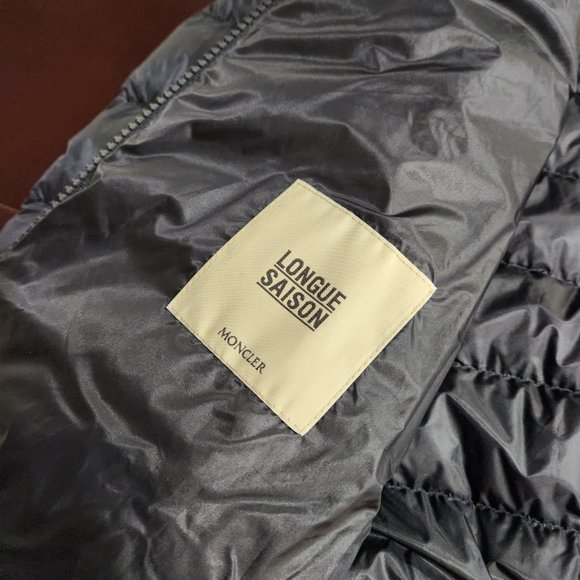 Moncler Logo-Patch Zip-Up Padded Bomber Jacket - Picture 13 of 16